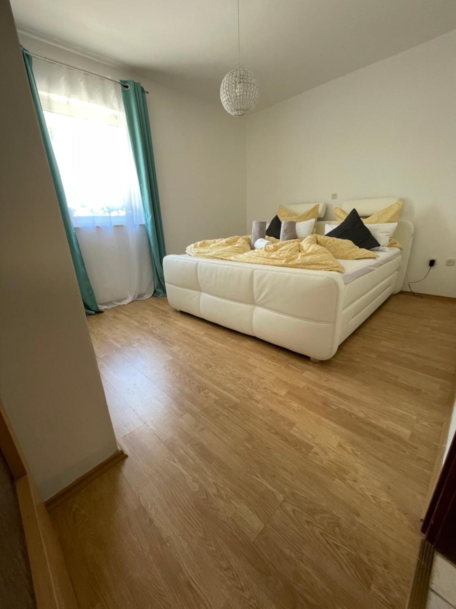 Enna Apartment A Meerblick Perfect Location Medulin Exterior photo