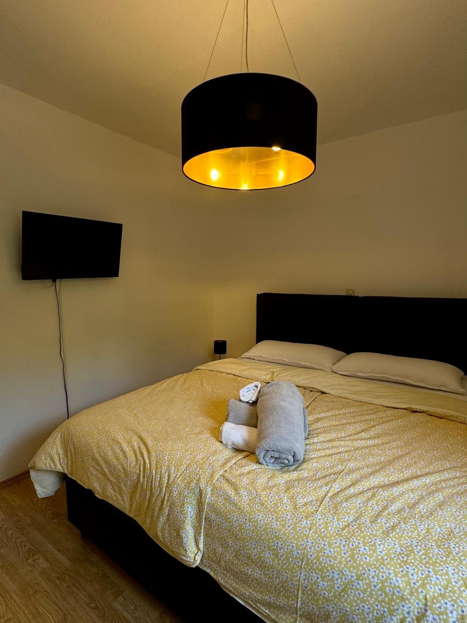 Enna Apartment A Meerblick Perfect Location Medulin Exterior photo